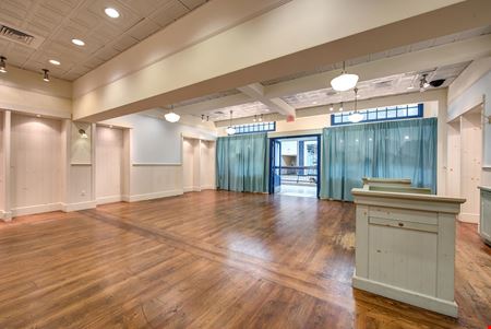 E101     Space Photo Gallery 7