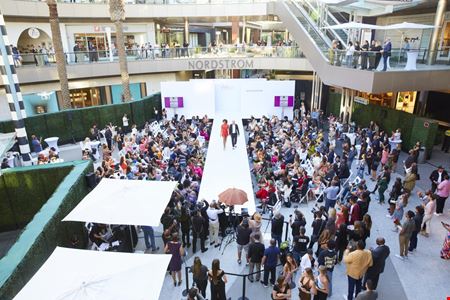 FLR01    Space Photo Gallery 7