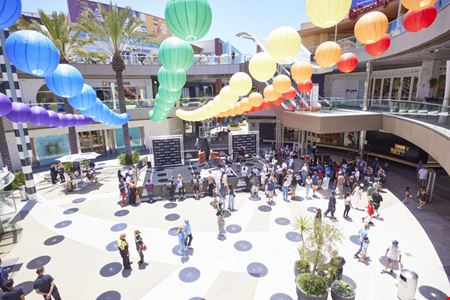 FLR01    Space Photo Gallery 4