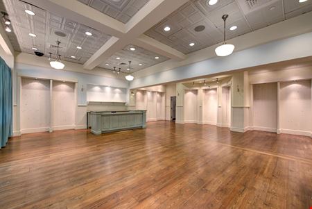 E101     Space Photo Gallery 2